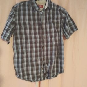 Wrangler Short Sleeve Button Up Shirt